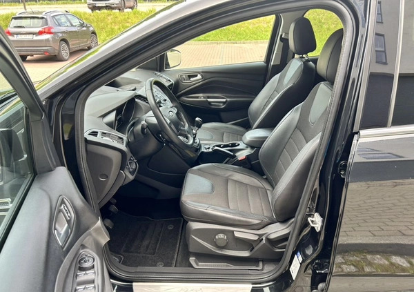 Ford Kuga cena 52900 przebieg: 115500, rok produkcji 2015 z Wałbrzych małe 596